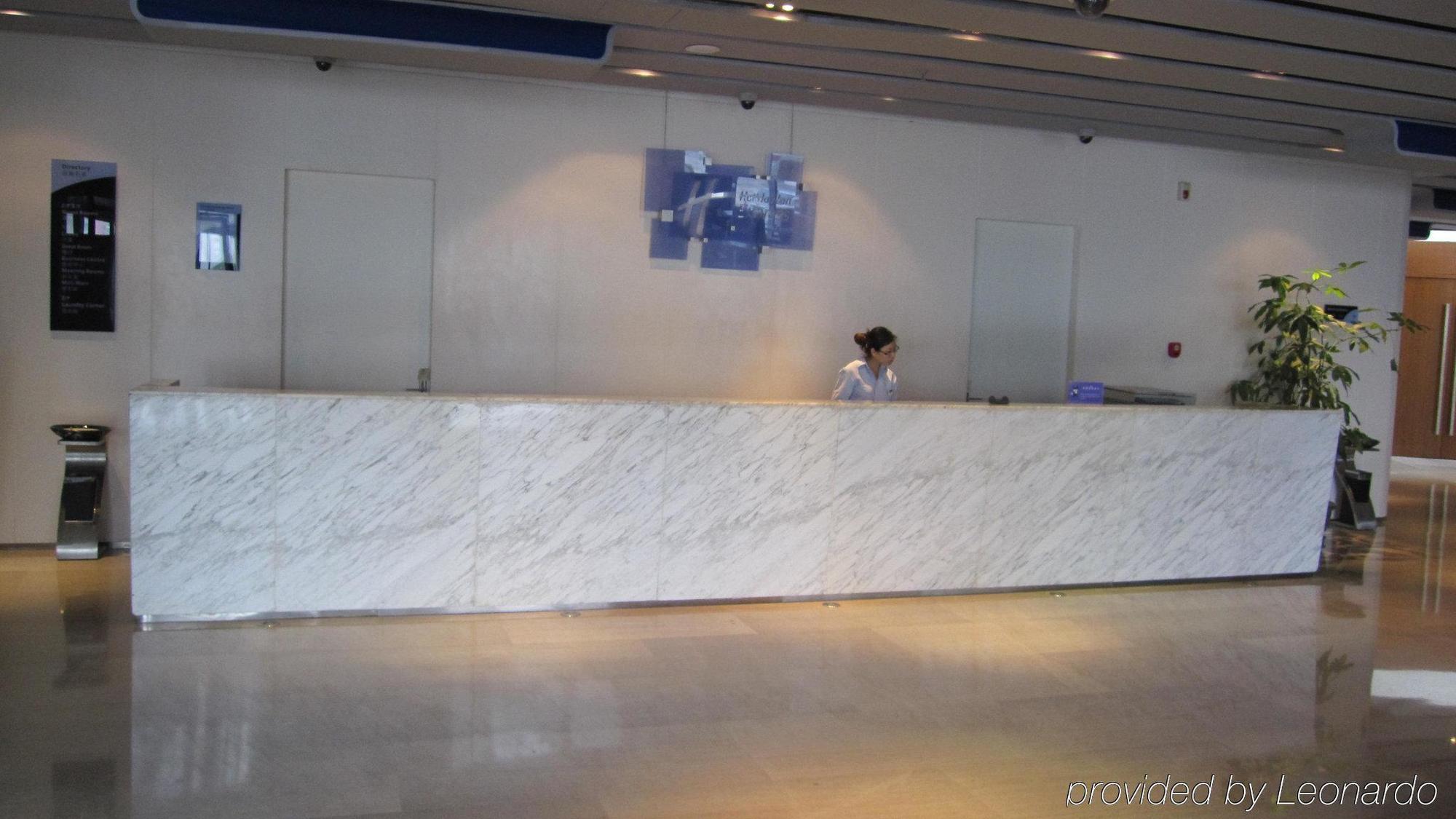 Holiday Inn Express Tianjin Binhai Exteriör bild