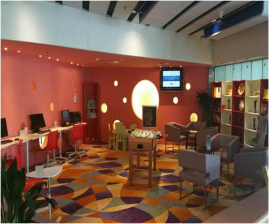 Holiday Inn Express Tianjin Binhai Exteriör bild