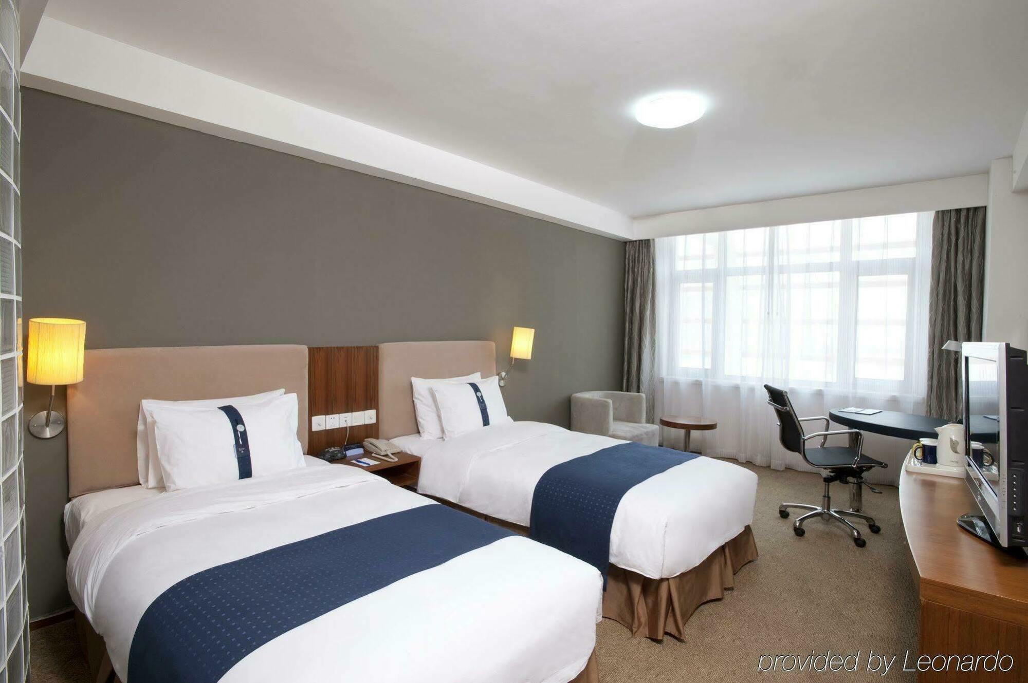 Holiday Inn Express Tianjin Binhai Rum bild